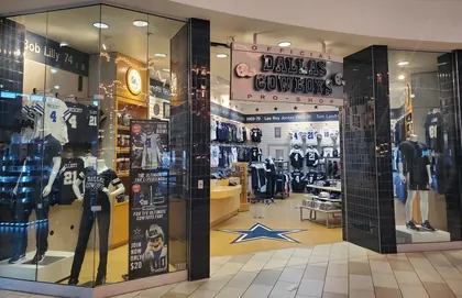 Dallas Cowboys Pro Shop, business photo 4