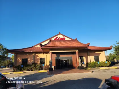 Lin's Buffet, business photo 2